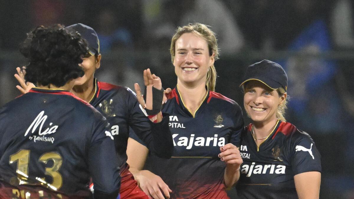 MIW 113 in 19 overs, RCBW 115/3 in 15 overs; Royal Challengers Bangalore Women won by 7 wickets WPL 2024 Highlights - RCB Qualifies for playoffs